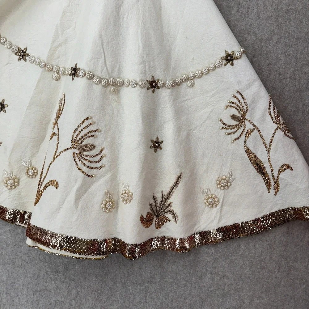 STUNNING Heavy Gold Beaded Table Ivory Large Tablecloth Topper Thick Felt Fabric